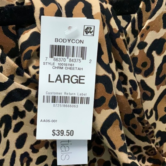 Bar III Animal Print, knee-length dress. Great, double-layer “drapey” fabric. - Picture 2 of 2